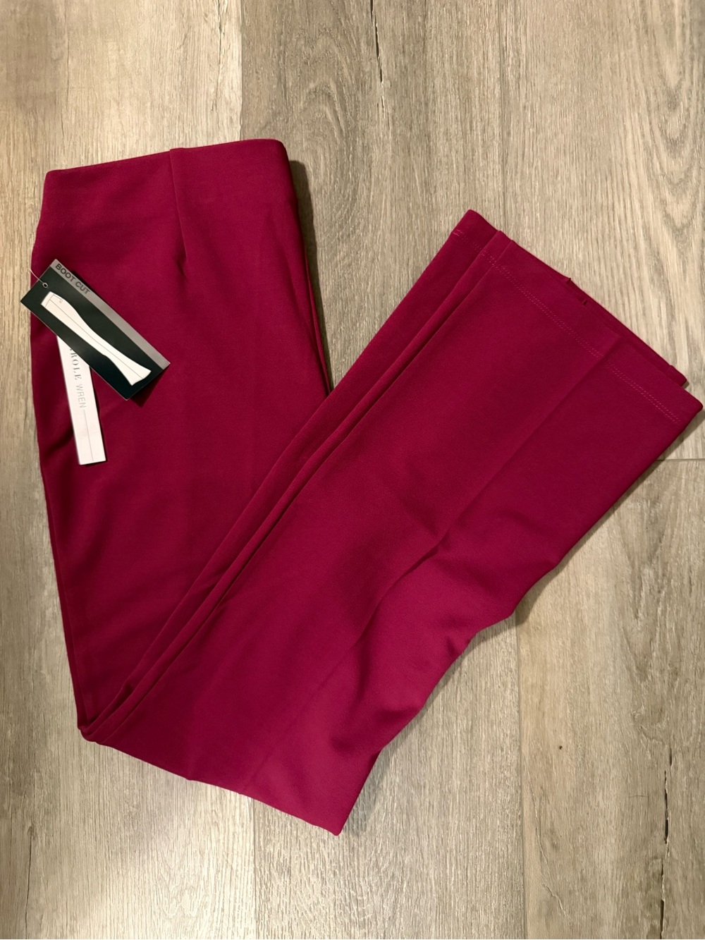 Women's Ponte Pull-On Pants in Magenta